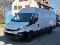 Gebraucht Iveco Daily 116 PS (85 kW) 2018 Weiß Van / Kleinbus