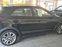 Gebraucht Hyundai i20 YES! 90 PS (66 kW) 2018 Phantom black. / mic Kleinwagen