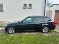 Gebraucht BMW 320 177 PS (130 kW) 2009 Schwarz Kombi