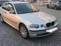 Gebraucht BMW 316 117 PS (86 kW) 2004 Silber Coupé