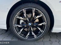 Używany BMW 220 Performance 163 KM (119 kW) 2025 Biały Coupe