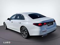 Gebraucht Mercedes E220 Avantgarde 197 PS (144 kW) 2025 Manufaktur lack manufaktur opa Limousine
