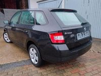 Gebraucht Skoda Fabia 105 PS (77 kW) 2015 Schwarz Kombi