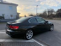 Gebraucht BMW 330 Comfort Edition 272 PS (200 kW) 2008 Schwarz Coupé