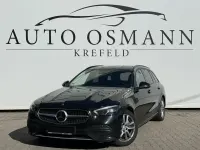 Gebraucht Mercedes C200 163 PS (119 kW) 2023 Schwarz Kombi