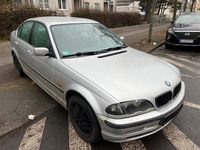 Gebraucht BMW 320 150 PS (110 kW) 1998 Silber Limousine