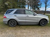 Gebraucht Mercedes ML350 258 PS (189 kW) 2015 Grau SUV