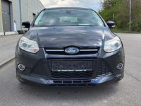 Usado Ford Focus ST-Line 125 CV (91 kW) 2014 Negro Familiar