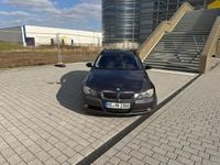 Gebraucht BMW 325 197 PS (144 kW) 2008 Grau Kombi