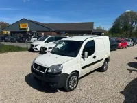 Gebraucht Fiat Doblò 75 PS (55 kW) 2007 Weiß Van / Kleinbus