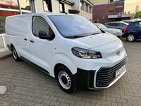 Gebraucht Toyota Proace 144 PS (105 kW) 2024 Weiß Van / Kleinbus