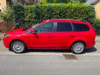 Gebraucht Ford Focus Titanium 136 PS (100 kW) 2009 Rot Kombi
