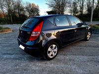 gebraucht Hyundai i30 blue 1.4 Classic Classic