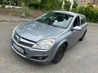 Usata Opel Astra Edition 116 CV (85 kW) 2008 Argento Berlina