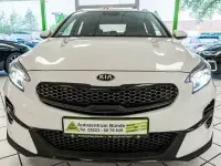 Gebraucht Kia XCeed Vision 159 PS (116 kW) 2021 Sonderlackierung weißmetallic SUV