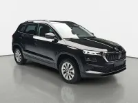 Neu Skoda Karoq Selection 150 PS (110 kW) 2026 Schwarz SUV