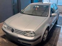 Gebraucht VW Golf IV 131 PS (96 kW) 2000 Silber Limousine