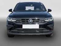 Gebraucht VW Tiguan Active 150 PS (110 kW) 2021 Schwarz SUV