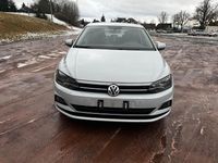 Gebraucht VW Polo Highline 95 PS (69 kW) 2017 Grau Kleinwagen