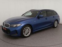 Gebraucht BMW 320 M Sport 184 PS (135 kW) 2025 Portimao blau metallic Kombi