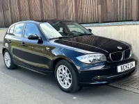 Usata BMW 116 122 CV (89 kW) 2009 Nero Utilitaria