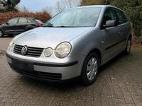 Gebraucht VW Polo 63 PS (46 kW) 2002 Silber Kleinwagen