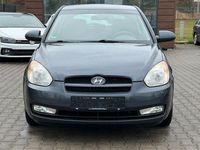 Gebraucht Hyundai Accent 97 PS (71 kW) 2007 Grau Kleinwagen