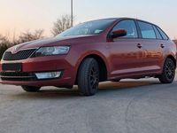 Gebraucht Skoda Rapid Active 86 PS (63 kW) 2014 Rot Kleinwagen