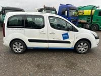Gebraucht Citroën Berlingo SELECTION 92 PS (67 kW) 2013 Weiß Van / Kleinbus