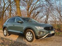 Gebraucht VW T-Roc Move 150 PS (110 kW) 2024 Blau SUV