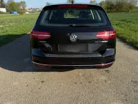 Używany VW Passat Highline 150 KM (110 kW) 2016 Czarny Kombi
