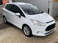 Gebraucht Ford B-MAX Titanium 125 PS (91 kW) 2016 Weiß Van / Kleinbus