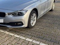 Gebraucht BMW 320 190 PS (139 kW) 2019 Grau Kombi