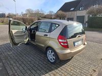 Gebraucht Mercedes A150 Elegance 95 PS (69 kW) 2005 Gold Limousine