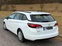 Gebraucht Opel Astra 110 PS (80 kW) 2018 Weiß Kombi
