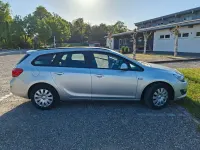 Gebraucht Opel Astra Sport 136 PS (100 kW) 2015 Silber Kombi