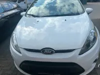 Gebraucht Ford Fiesta Trend 60 PS (44 kW) 2011 Weiß Coupé