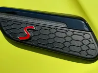 Gebraucht Mini John Cooper Works Cabriolet 178 PS (130 kW) 2022 Zesty yellow solid Cabrio