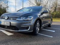 Gebraucht VW Golf 100 kW (136 PS) 2020 Grau Limousine