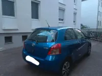 Gebraucht Toyota Yaris 69 PS (50 kW) 2006 Blau Kleinwagen