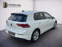 Gebraucht VW Golf VII 150 PS (110 kW) 2021 Weiß Kleinwagen