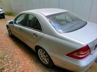 Second-hand Mercedes C200 122 CP (89 kW) 2002 Argintiu Berlinǎ