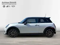 Gebraucht Mini John Cooper Works 204 PS (150 kW) 2025 Weiß Kleinwagen