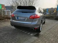 Gebraucht Porsche Cayenne 300 PS (220 kW) 2011 Grau SUV