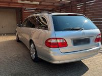 Second-hand Mercedes E500 306 CP (225 kW) 2006 Argintiu Break