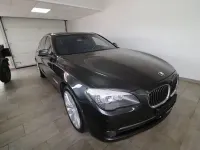 Gebraucht BMW 740 Sport Line 306 PS (225 kW) 2011 Grau Limousine