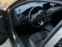 Gebraucht Mercedes GLA180 122 PS (89 kW) 2020 Grau SUV