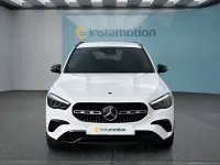 Gebraucht Mercedes GLA180 116 PS (85 kW) 2024 Weiß SUV