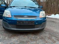 Gebraucht Ford Fiesta 75 PS (55 kW) 2006 Blau Kleinwagen