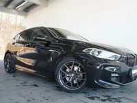 Gebraucht BMW 118 Shadowline 136 PS (100 kW) 2022 Schwarz Kleinwagen